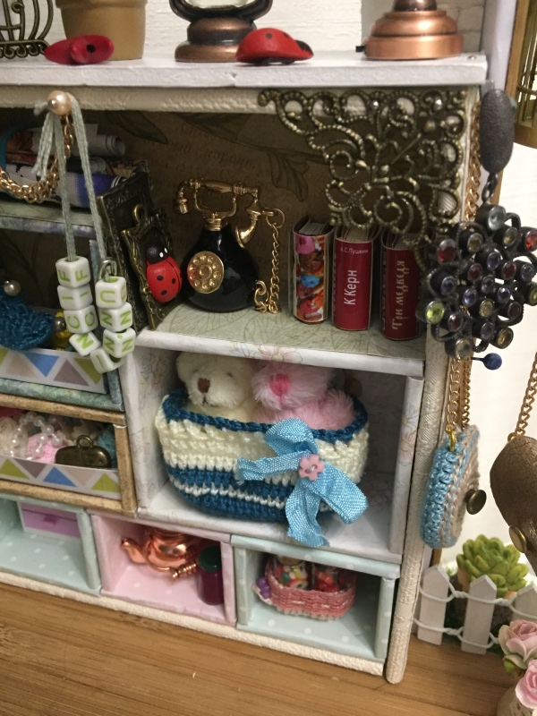 Дом швеи-вязальщицы — Румбоксы и кукольные интерьеры: фото