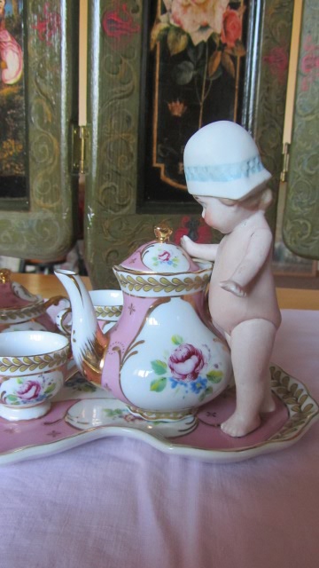 Крошка с ладошку. Осторожно! фото НЮД: 18+ - много, 6+ - в самый раз (фото 7)