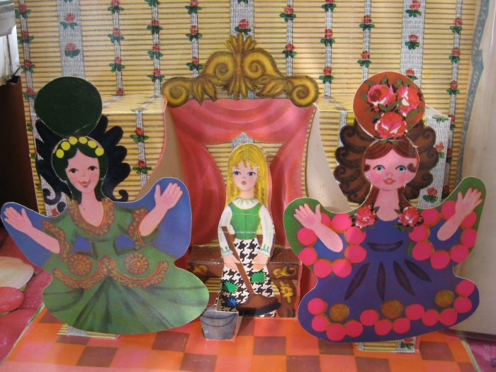 Еще одна волшебная книга — Интересные игрушки и фигурки (разное): редкие (фото 7)