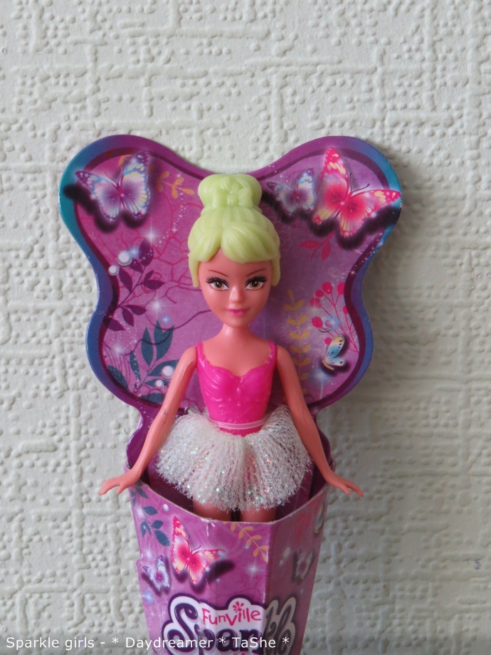 Сверкающее очарование маленьких фей