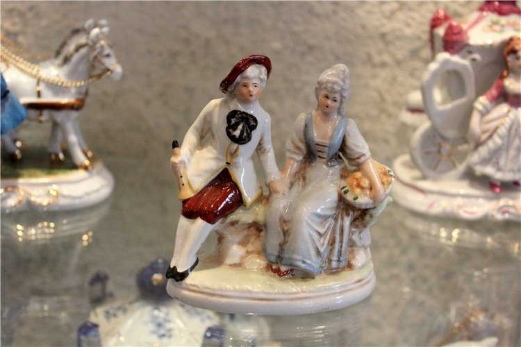 Старица, Музей фарфора — Фарфоровые статуэтки и фигурки: винтаж
