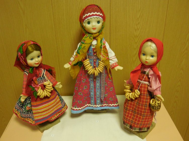 "Девки, жонки и кукольные наряжонки" (фото 10)