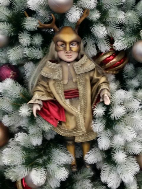 Елочка в Оперном театре Новосибирска. Удивила (фото 4)