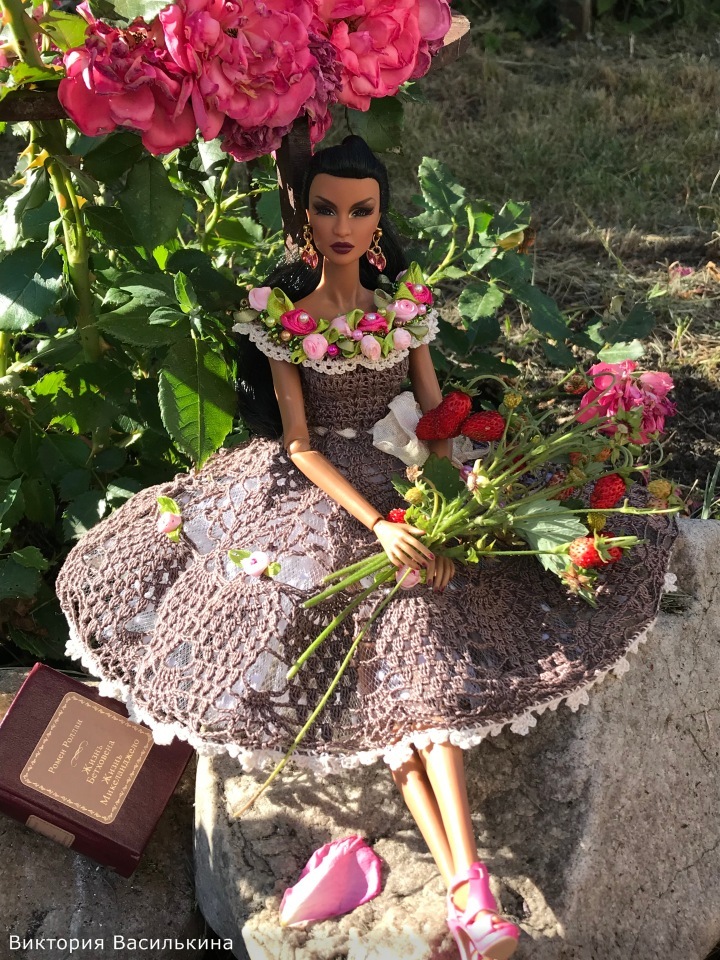 Наряды для кукол Барби, Poppy Parker, Fashion Royalty Integrity Toys №28 | Бэйбики Наряды для кукол Барби, Poppy Parker, Fashion Royalty Integrity Toys №28 (фото 4)