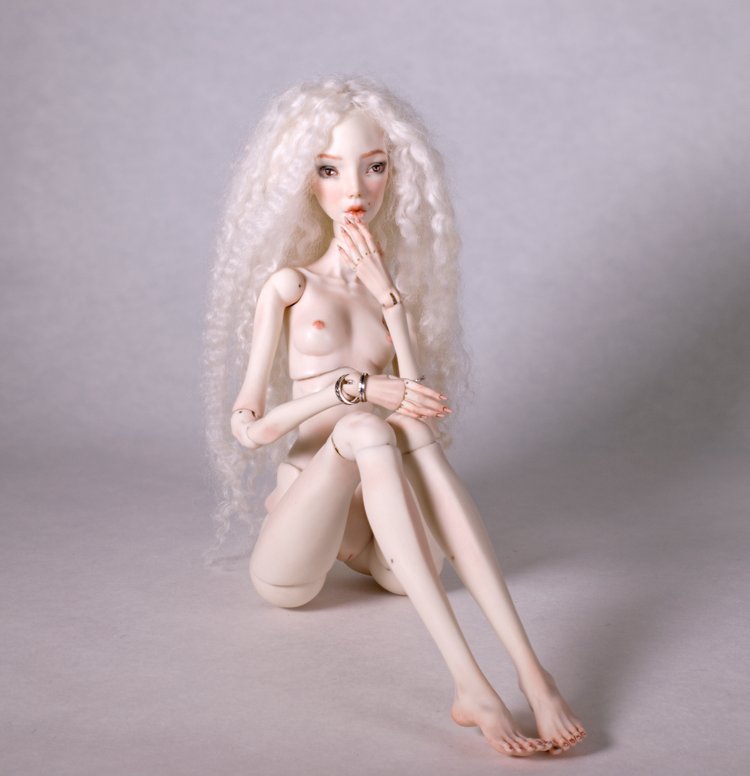 Лорелея. Фарфоровая шарнирная кукла