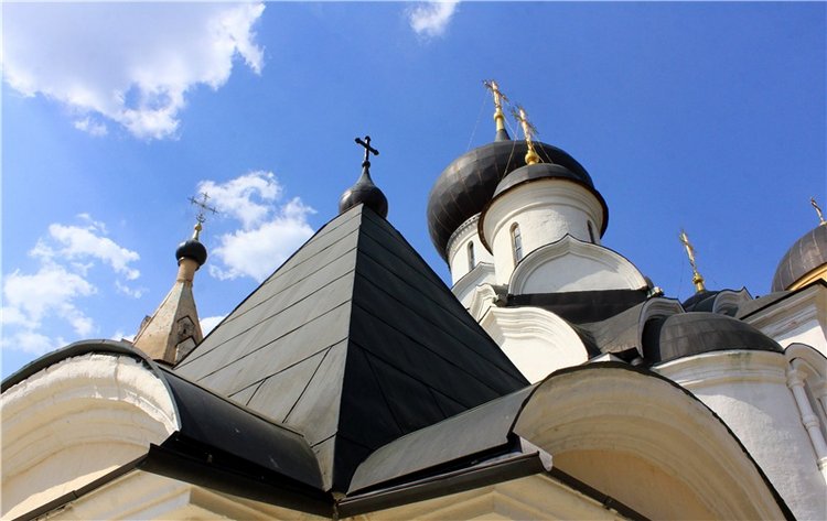 Накануне Светлого Праздника Пасхи. Старица, Свято-Успенский монастырь (фото 7)