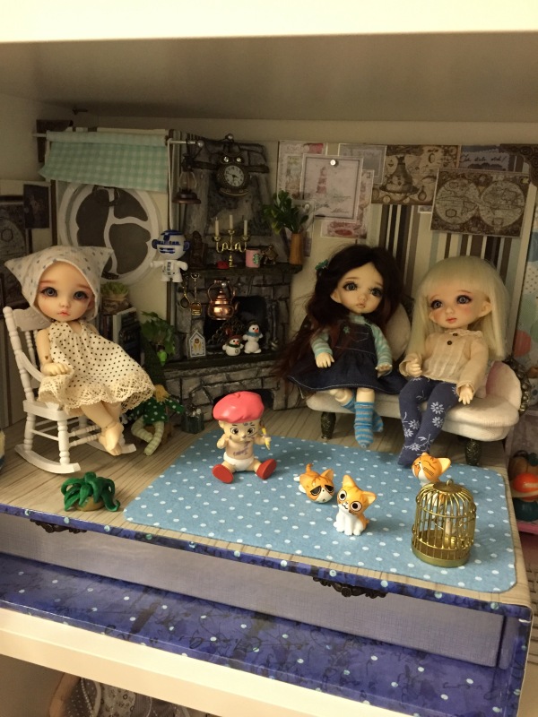 Полосатый домик — Румбоксы и кукольные интерьеры: фото