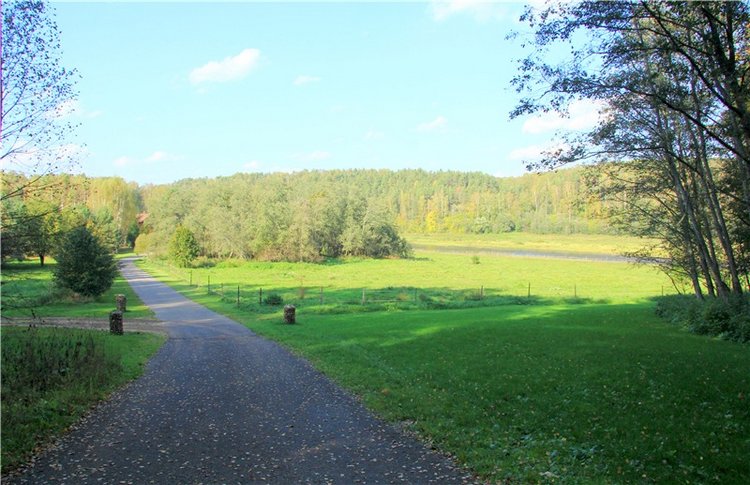 Нийя. Воспоминание об осени, Чукавино, Эко-Лэнд