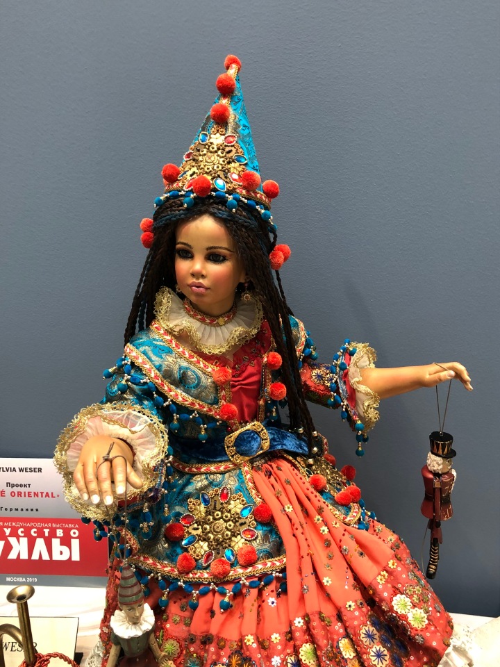 "Искусство куклы" 2019 - приглашаю прогуляться по выставке... ч.1