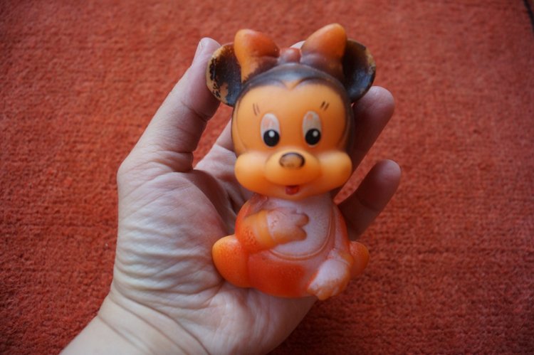 Новые пациенты приехали в посылке