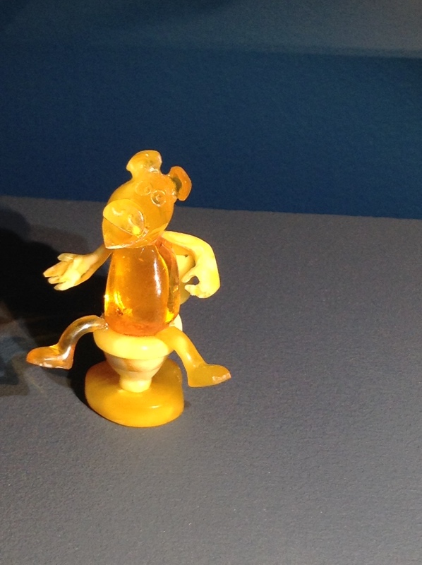 Милая сердцу Божедомка. "Парк янтарного периода". ч.6. (Продолжение). Изделия и украшения из янтаря