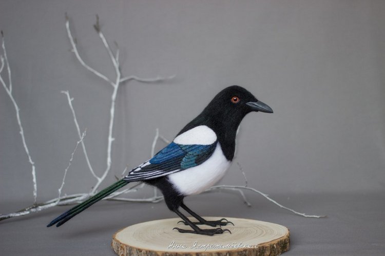 Сорока-белобока — Валяные игрушки из шерсти: сухое валяние