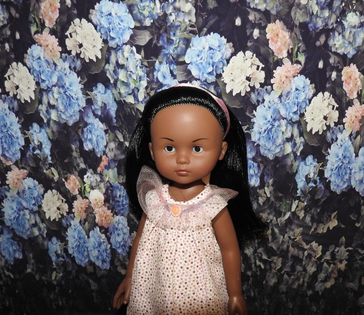 Француженка Сессиль - Corolle (фото 9)