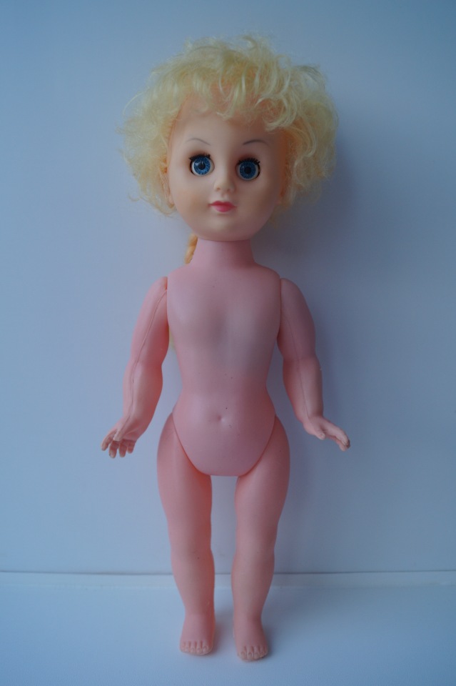 Третья выписка декабря. Ещё одна ёлочка здорова! Как починить шейное крепление кукломужчины (мои ошибки и способы их