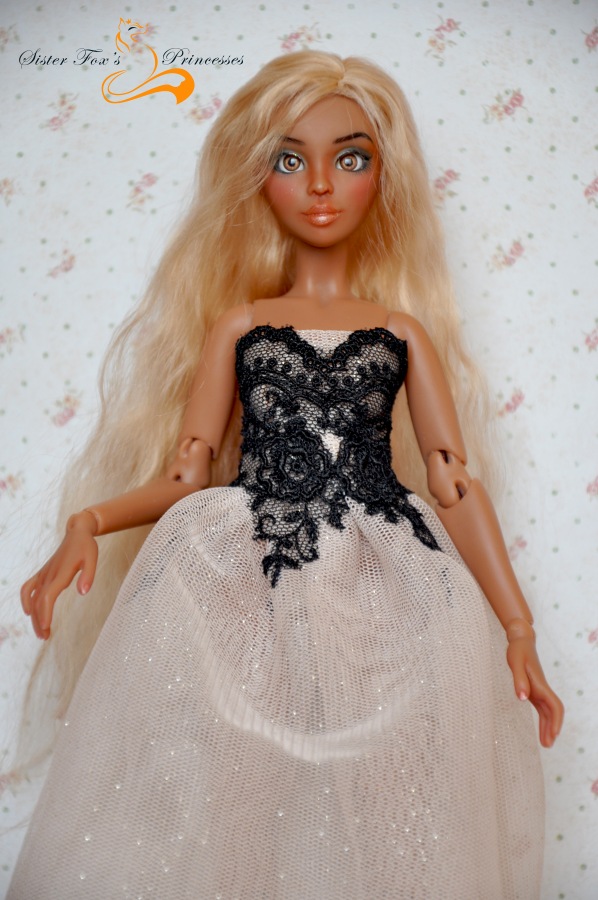 Шарнирные куколки SisterFox