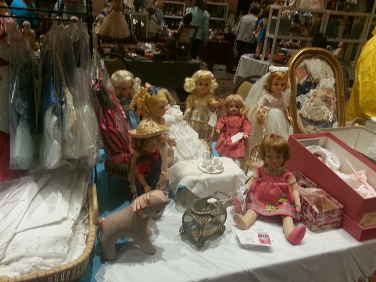 Очередная выставка кукол | Бэйбики Очередная выставка кукол — Выставки кукол и мишек Тедди: фоторепортажи