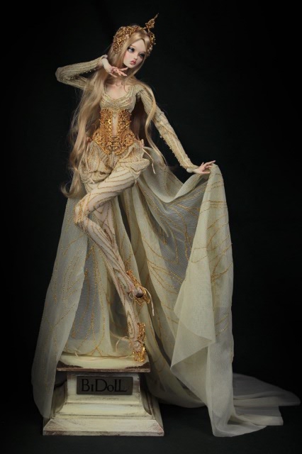 Monokeros - в праздничный день прекрасная красота! Кто знает что-либо об этих куклах - поделитесь (фото 5)