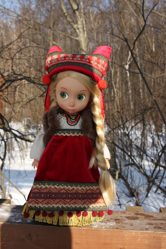 Русский народный костюм с кичкой для кукол Дисней Аниматорс