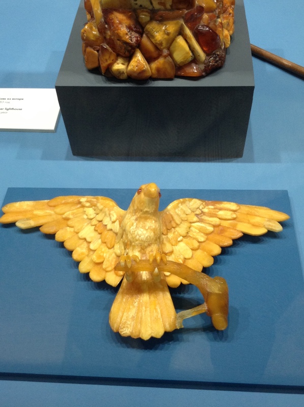 Милая сердцу Божедомка. "Парк янтарного периода". ч.6. (Продолжение). Изделия и украшения из янтаря