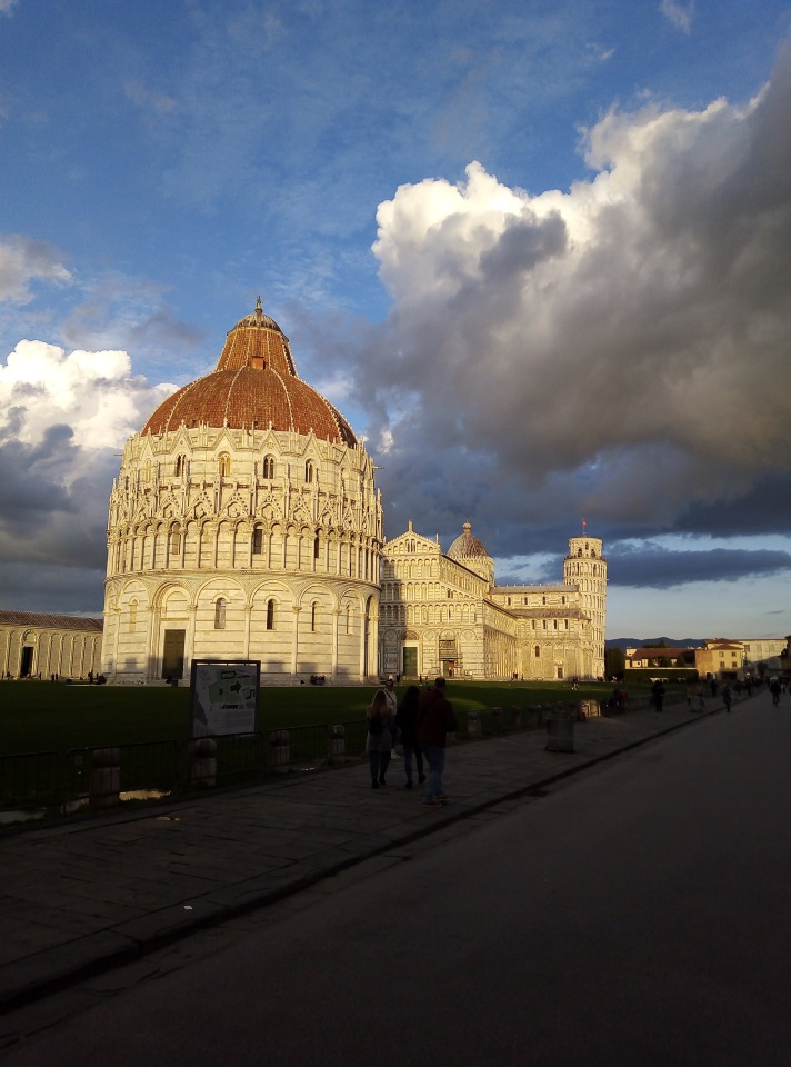 До пандемии. Путешествие по Италии, часть 2 (вечерняя Пиза) (фото 2)