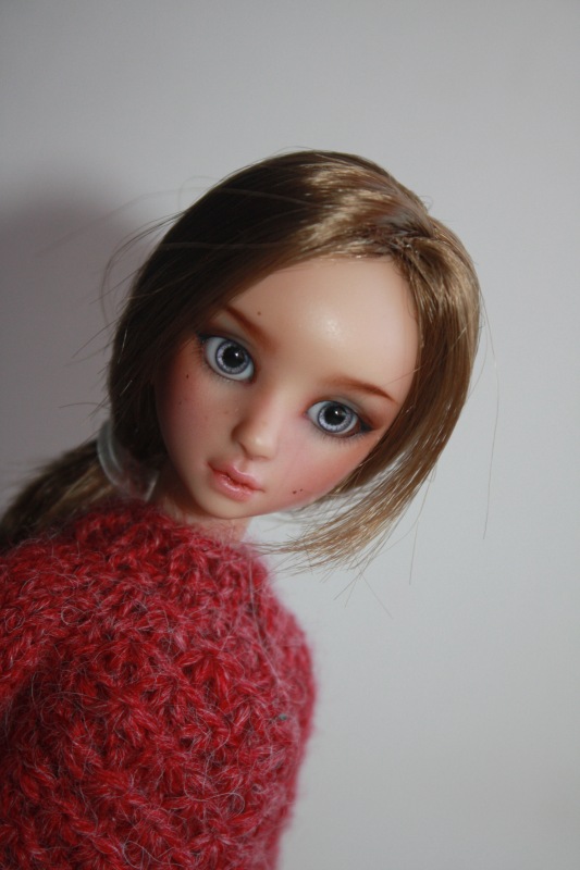 Как Миленка меняла парики и глазки