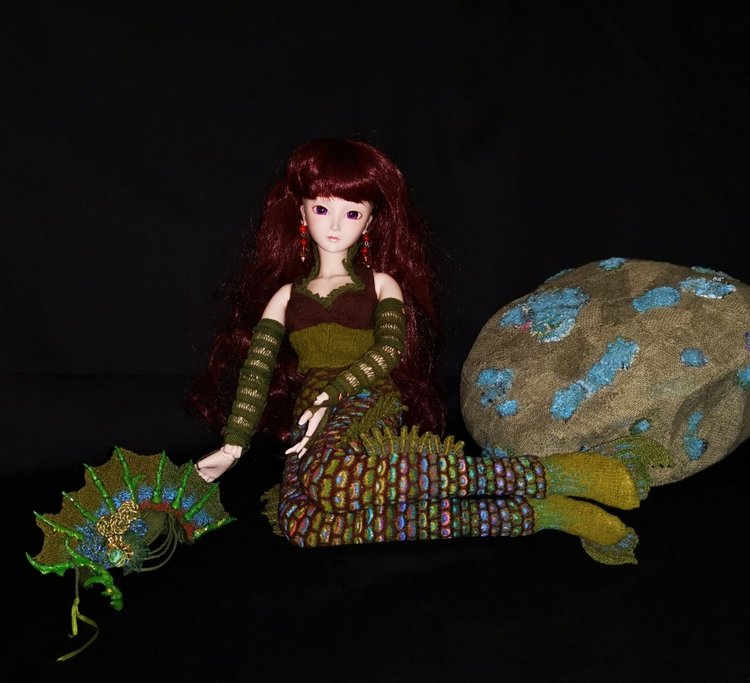 Всё в этом мире связано - даже камни... Русалочка