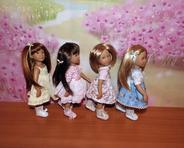 Куколки KIDZ'N'CATS mini и обувочка для них