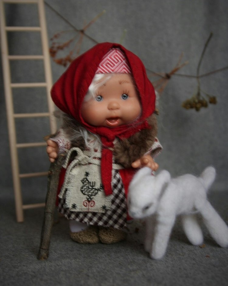 Что стар, что млад — Куклы Nines d'Onil (Нинес): Миа (Mia) (фото 5)