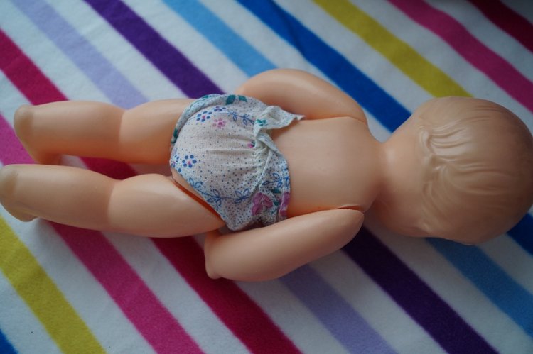 Леночка в сумочке — Игрушки СССР и советского детства: резиновые (фото 10)