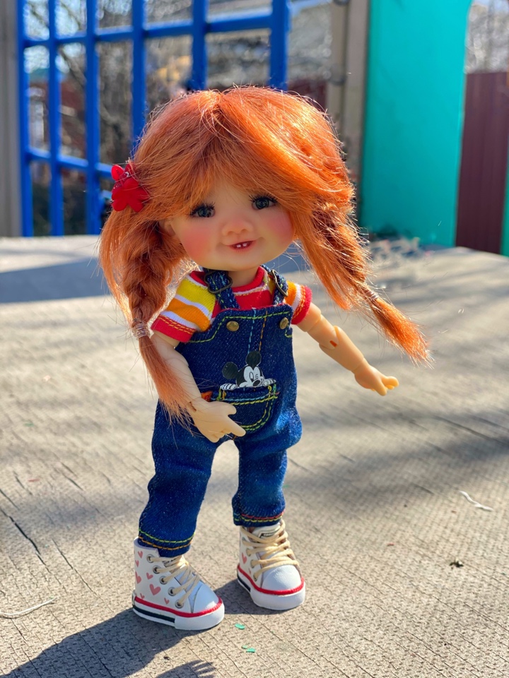 Стоят девчонки... стоят в сторонке. Meadow dolls