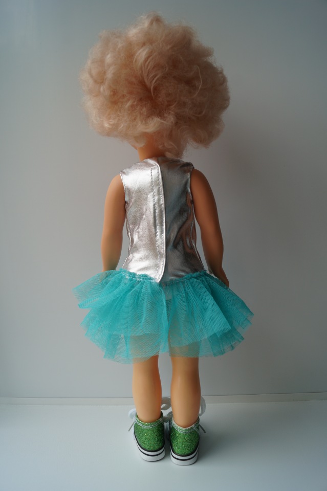 Вторая июньская выписка. Одни девочки! Кукла-загадка от Энергосбыта разгадана