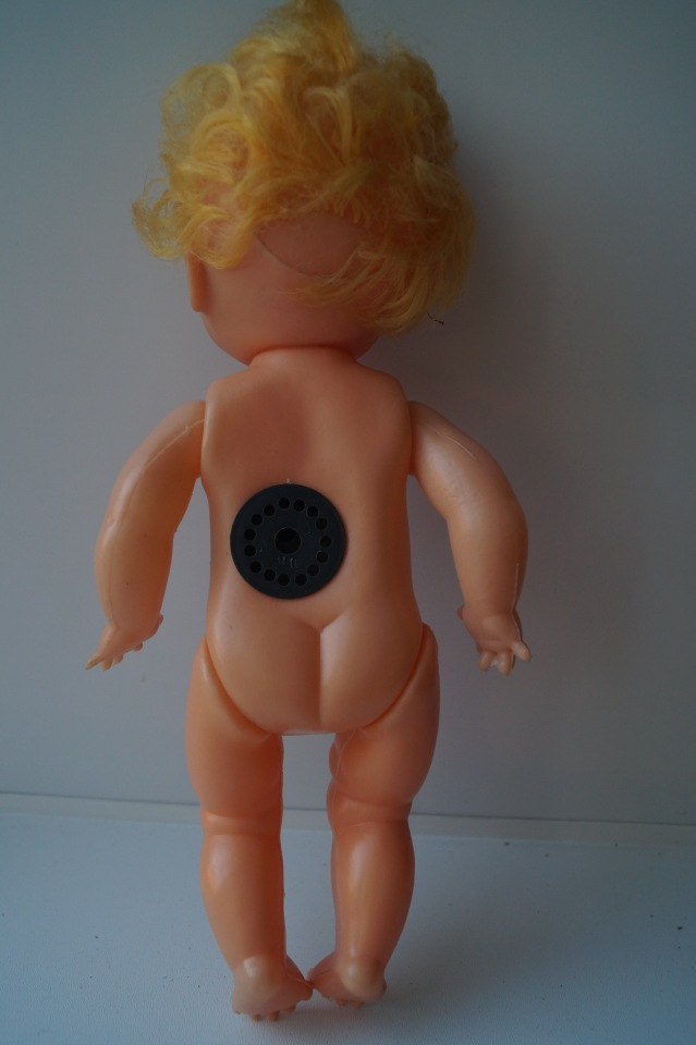 Вторая июльская выписка. Лечение глазок: отсутствие радужки, косоглазие. На лечении была ГДРочка. Голова+тело= красивая