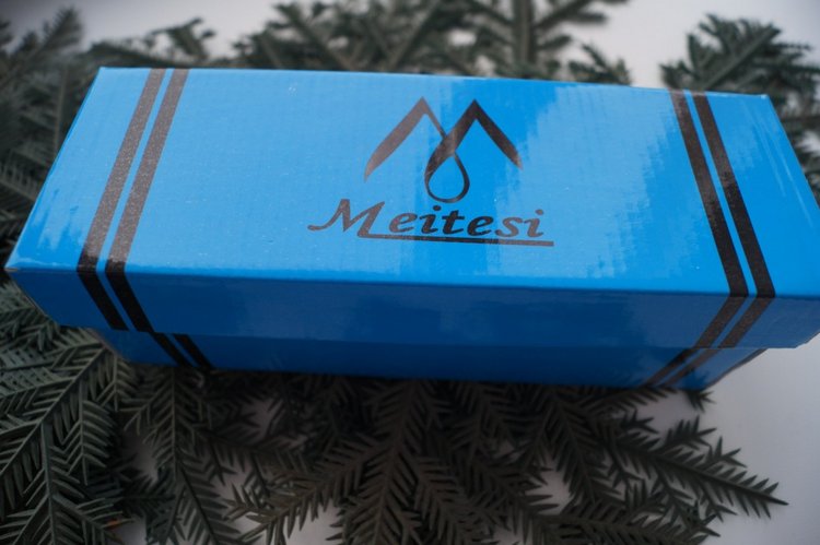 Третья выписка декабря. Ещё одна ёлочка здорова! Как починить шейное крепление кукломужчины (мои ошибки и способы их