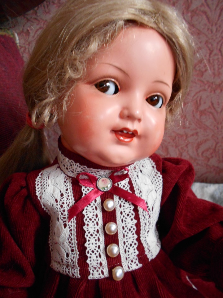 Новенькая | Бэйбики Новенькая — Антикварные куклы Kämmer & Reinhardt (K*R): характерные