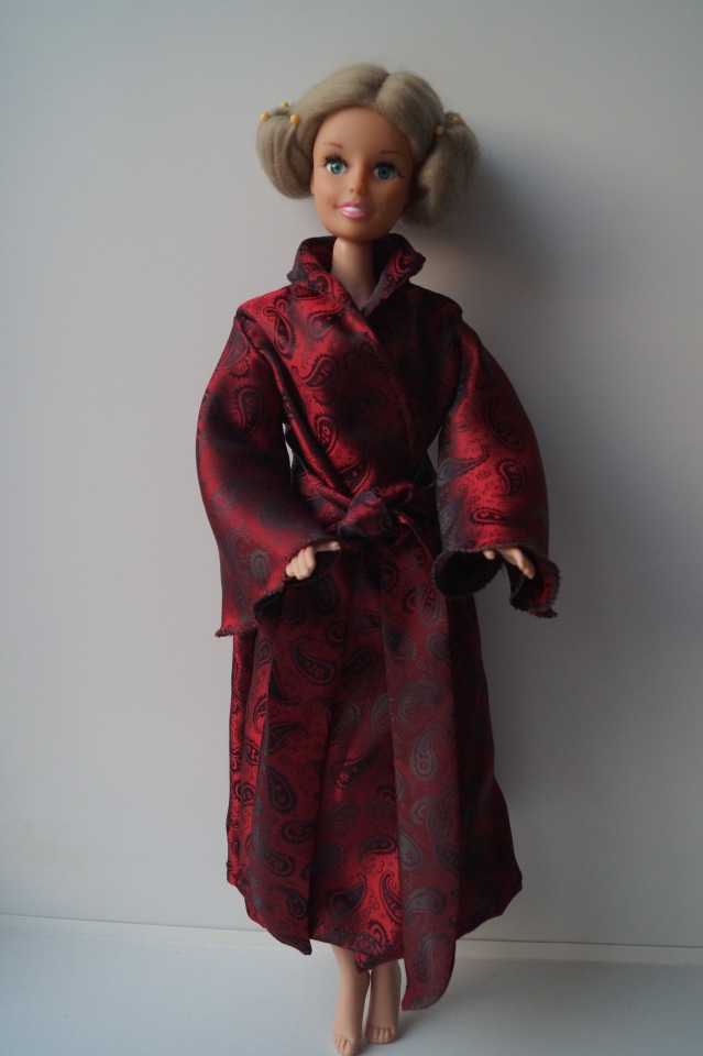 Выписка из кукольной лечебницы + небольшой МК