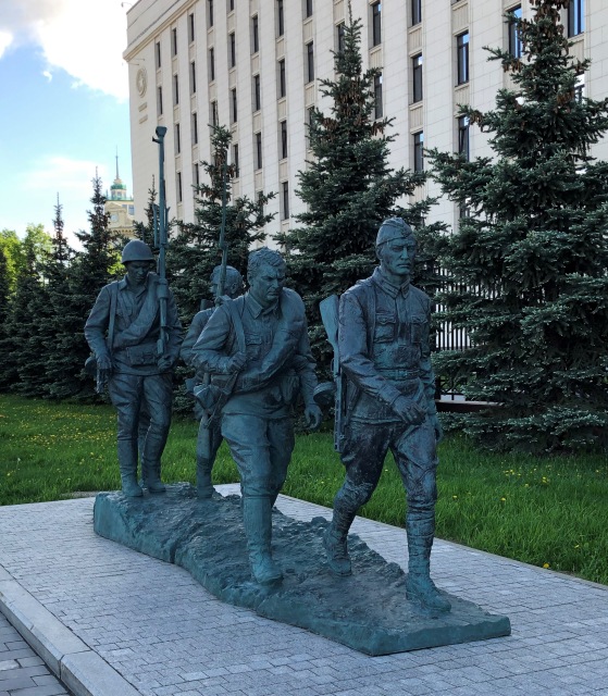 Тони Старк: приключения без брони. Был месяц май, снова | Бэйбики Тони Старк: приключения без брони. Был месяц май, снова