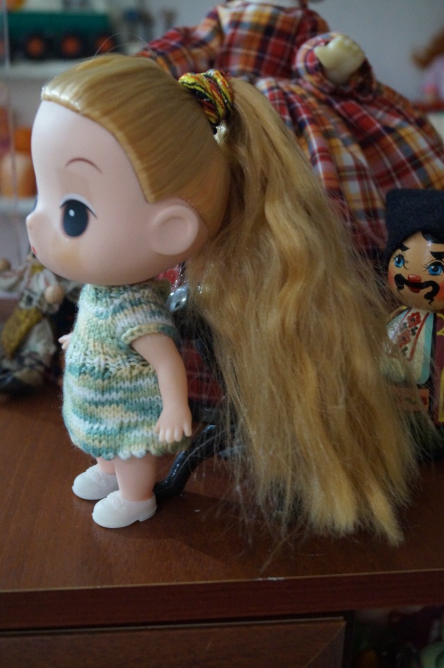 Вторая выписка ноября. Как поставить куклу на ножки, если их нет. Соединяю туловище и голову. У нас и пирамидки лечатся