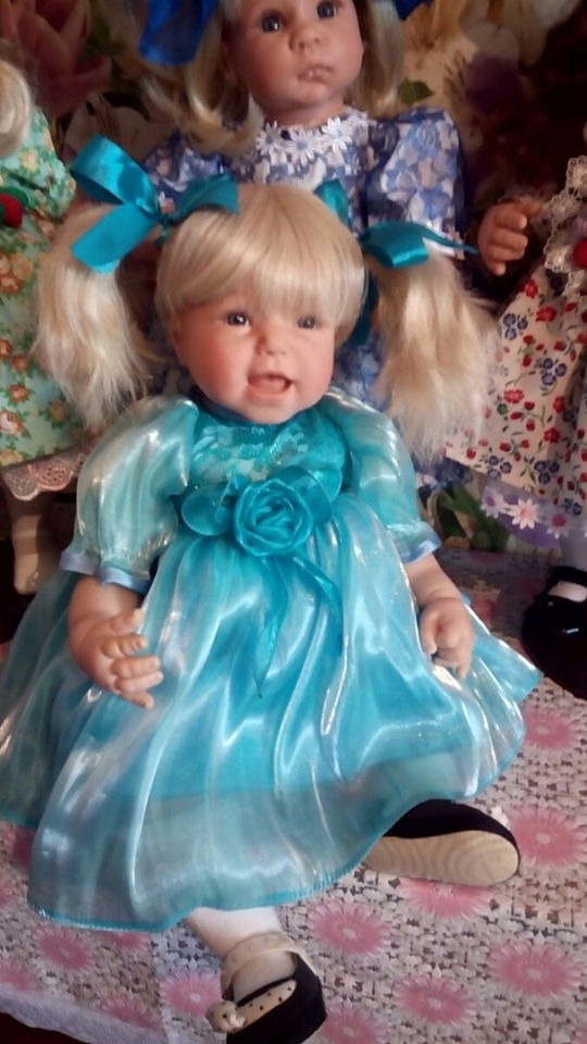 Наша Маша стала сидячей девочкой (фото 7)