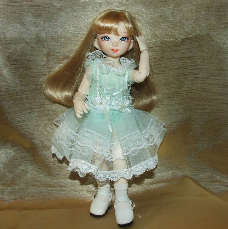 История Алиски 1: Моя новая куклёшка - Улыбашка от Fairyland | Бэйбики История Алиски 1: Моя новая куклёшка - Улыбашка от Fairyland (фото 7)