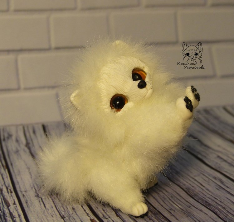 Миниатюрный Щенок Шпица — Игрушки в смешанной технике (мех и глина): Арт