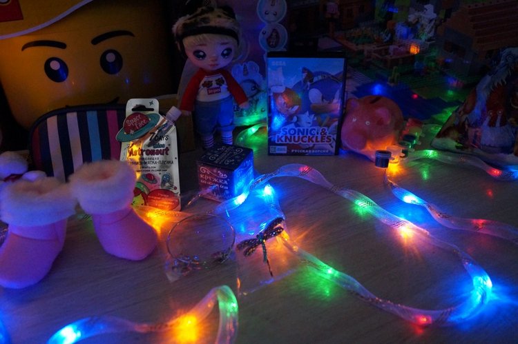 Настало время показать новогодние подарки (фото 5)