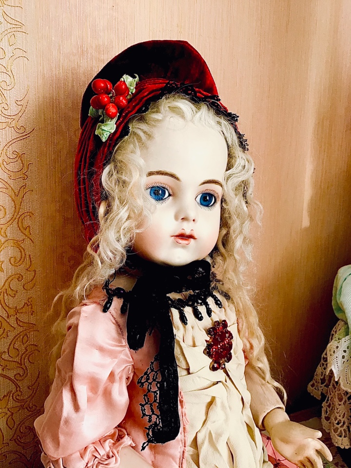 Тайны и ягоды любят все. Мой новый бонет "Остролист" | Бэйбики Тайны и ягоды любят все. Мой новый бонет "Остролист"