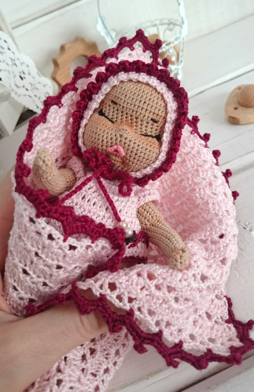 Младенец крючком — Авторские вязаные куклы: интерьерные (фото 4)