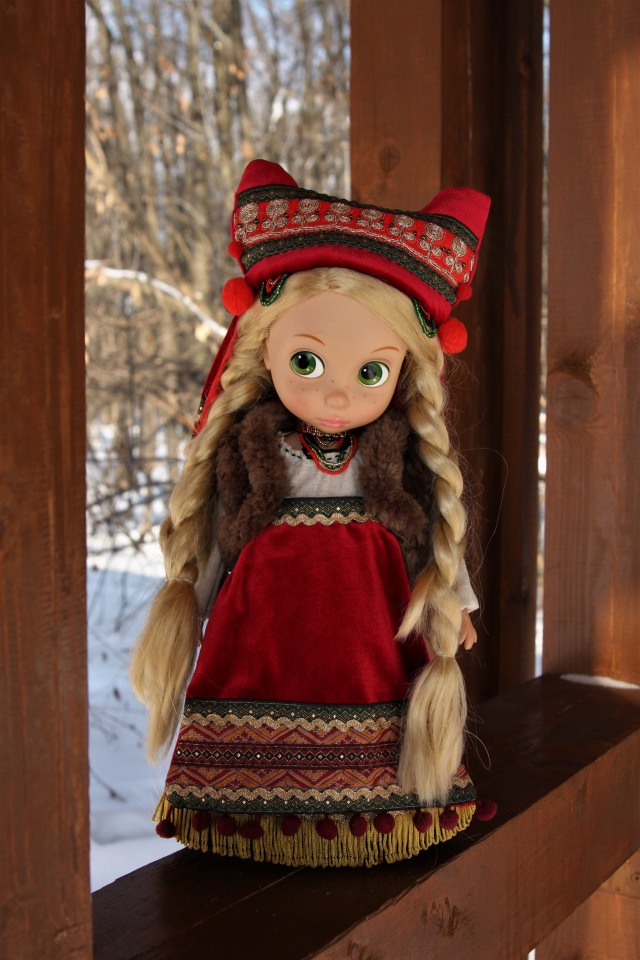 Русский народный костюм с кичкой для кукол Дисней Аниматорс