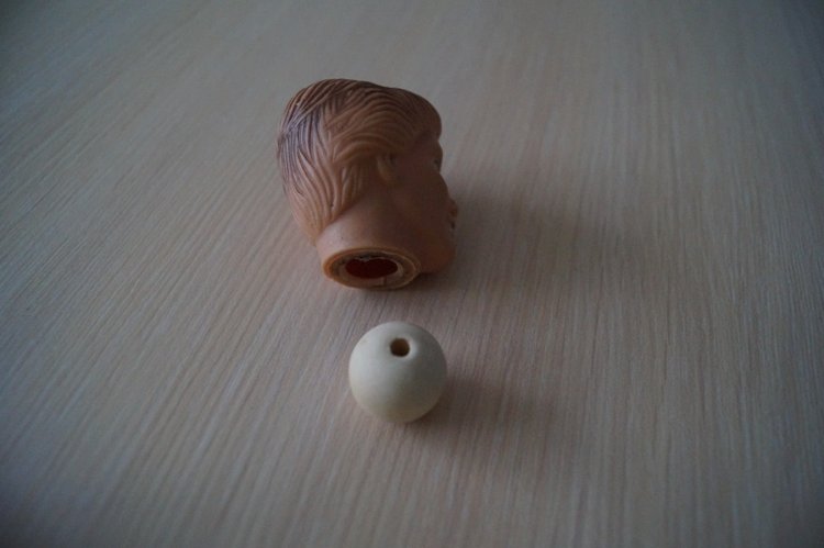 Третья выписка декабря. Ещё одна ёлочка здорова! Как починить шейное крепление кукломужчины (мои ошибки и способы их