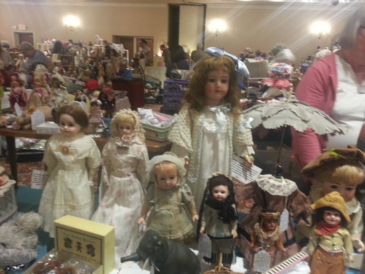 Очередная выставка кукол | Бэйбики Очередная выставка кукол — Выставки кукол и мишек Тедди: фоторепортажи