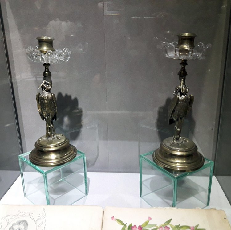 Выставка "Узоры свадьбы кружевной". Зал 1