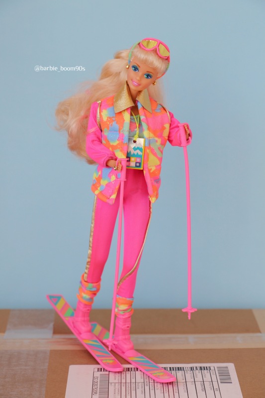 Презентация посылок — Куклы Barbie (Барби): Looks (фото 5)