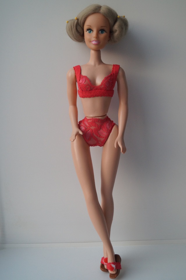 Выписка из кукольной лечебницы + небольшой МК