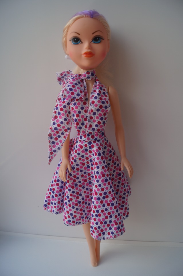 Первая октябрьская выписка. Воссоединение головы и тела. Парикмахерские услуги. Базирон+солнце